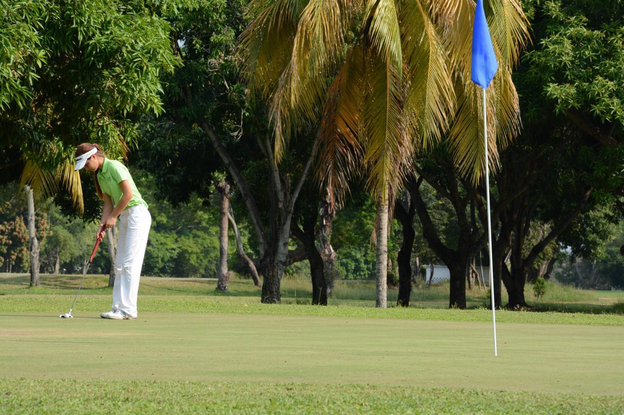 Club Campestre De Neiva Hotel เนย์บา ภายนอก รูปภาพ