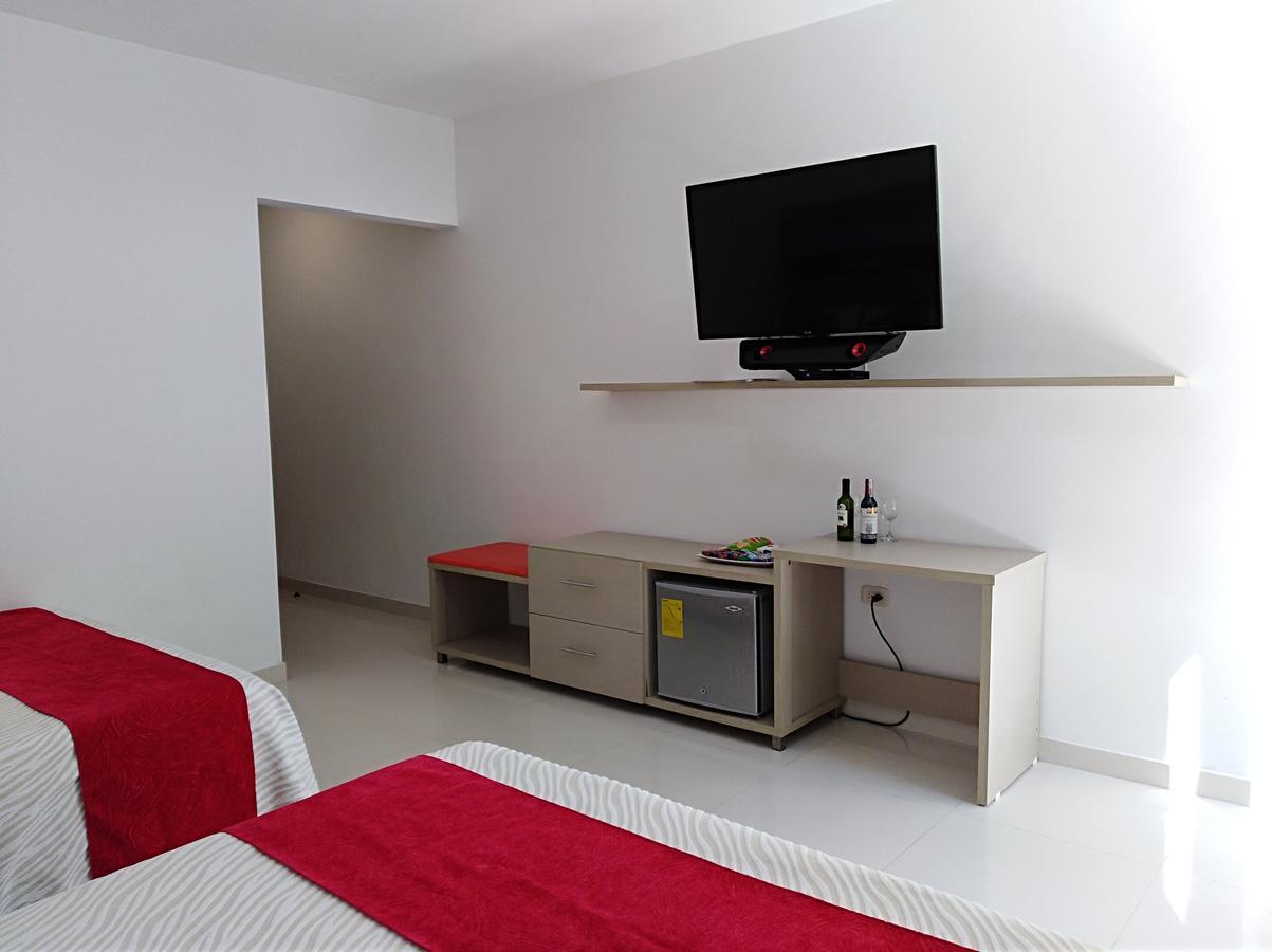 Club Campestre De Neiva Hotel ภายนอก รูปภาพ